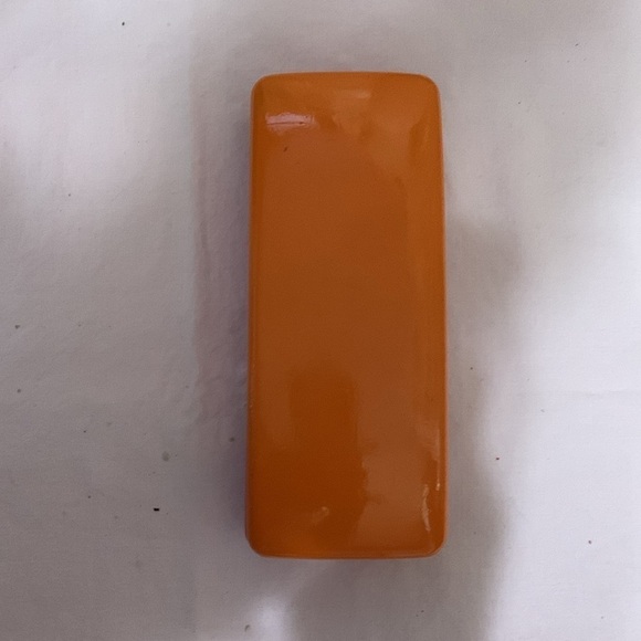 Kate Spade glasses case in Barbie pink - Picture 2 of 4